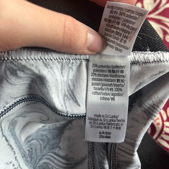 Women’s Small Victoria Secret Sports Shorts - Picture 4 of 4